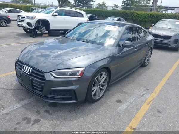 WAUENCF55KA005684 2019 AUDI A5 - Image 2