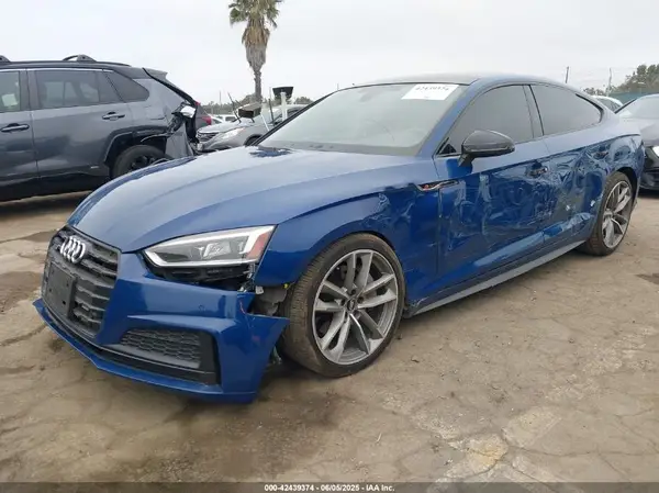 WAUENCF55KA033940 2019 AUDI A5 - Image 2