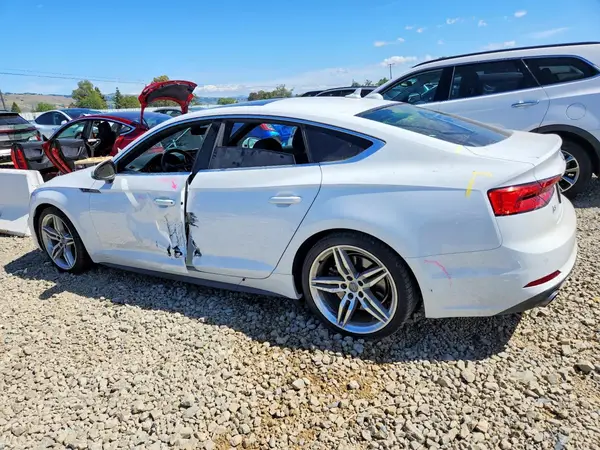 WAUENCF56JA009158 2018 AUDI A5 - Image 2