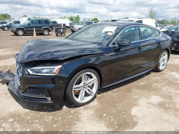 WAUENCF57JA015793 2018 AUDI A5 - Image 2