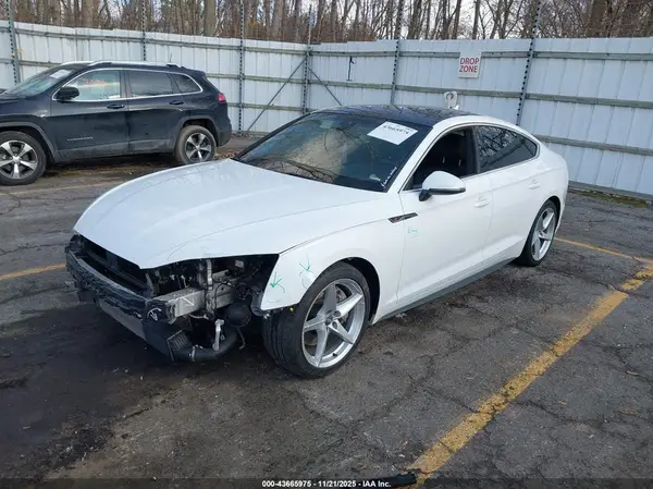 WAUENCF57JA029323 2018 AUDI A5 - Image 2