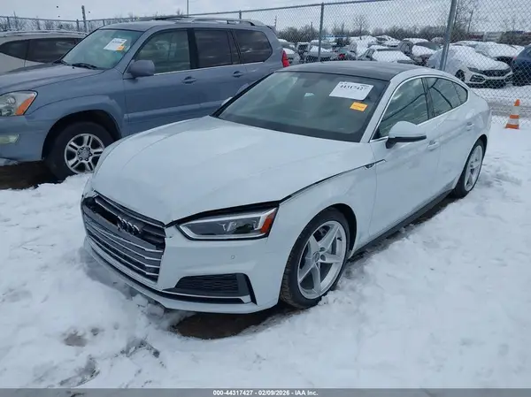 WAUENCF57JA108040 2018 AUDI A5 - Image 2