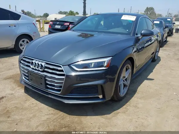 WAUENCF57JA128224 2018 AUDI A5 - Image 2