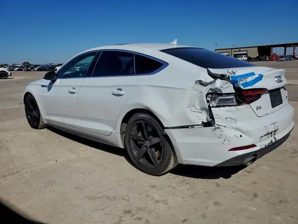 WAUENCF57KA005332 2019 AUDI A5 - Image 2