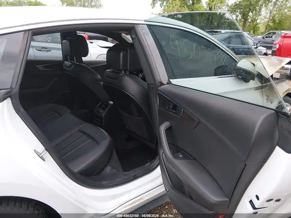 WAUENCF57KA066924 2019 AUDI A5 - Image 8