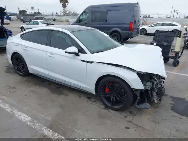 WAUENCF57KA077101 2019 AUDI A5 - Image 1