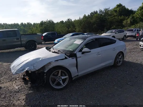WAUENCF57KA098658 2019 AUDI A5 - Image 2