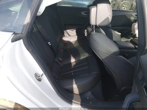 WAUENCF57KA098658 2019 AUDI A5 - Image 8