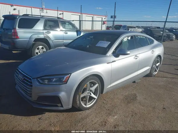 WAUENCF57KA098708 2019 AUDI A5 - Image 2