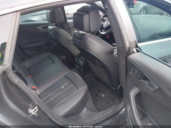 WAUENCF58JA010067 2018 AUDI A5 - Image 8
