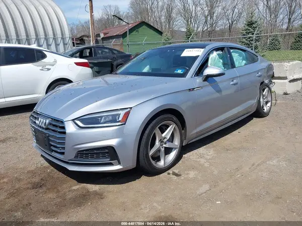 WAUENCF58JA086419 2018 AUDI A5 - Image 2