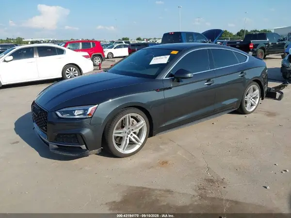 WAUENCF58JA127180 2018 AUDI A5 - Image 2