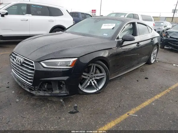 WAUENCF58KA044852 2019 AUDI A5 - Image 2
