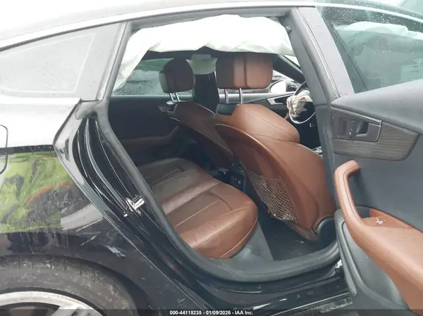WAUENCF58KA044852 2019 AUDI A5 - Image 8