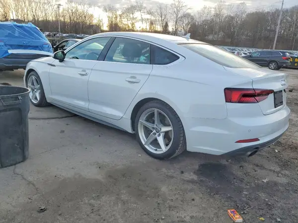 WAUENCF58KA087572 2019 AUDI A5 - Image 2