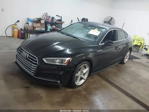 WAUENCF59JA033535 2018 AUDI A5 - Image 2