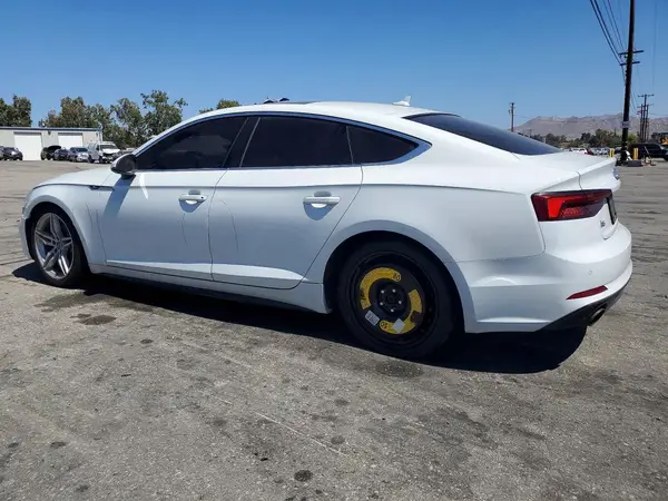 WAUENCF59JA046110 2018 AUDI A5 - Image 2