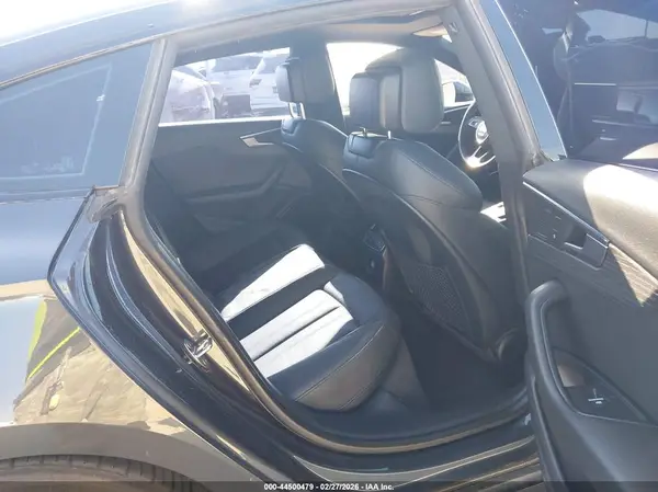 WAUENCF59JA061870 2018 AUDI A5 - Image 8