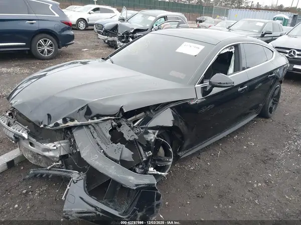 WAUENCF59JA062002 2018 AUDI A5 - Image 2