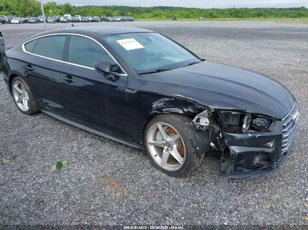 WAUENCF59JA087577 2018 AUDI A5 - Image 1