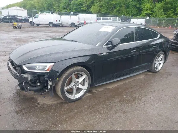 WAUENCF59JA089412 2018 AUDI A5 - Image 2