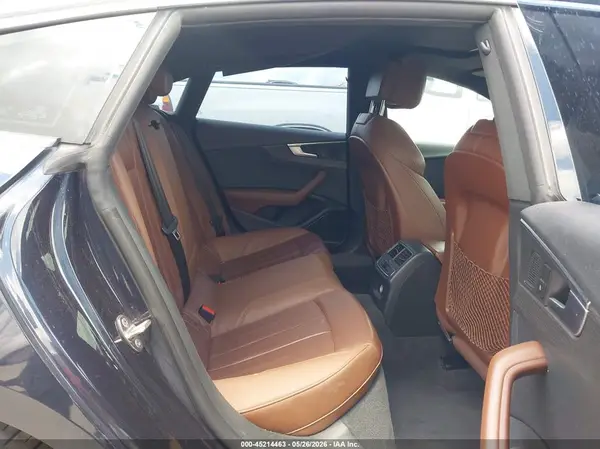 WAUENCF5XJA008000 2018 AUDI A5 - Image 8