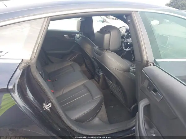 WAUENCF5XJA010085 2018 AUDI A5 - Image 8