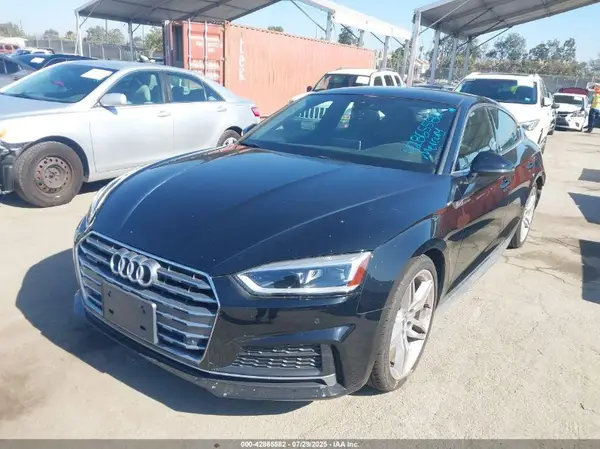 WAUENCF5XJA065975 2018 AUDI A5 - Image 2