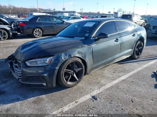 WAUENCF5XJA089967 2018 AUDI A5 - Image 2