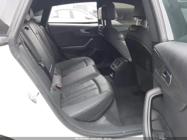 WAUENCF5XJA105200 2018 AUDI A5 - Image 8