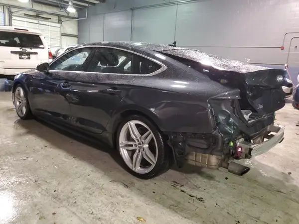 WAUENCF5XKA048384 2019 AUDI A5 - Image 2