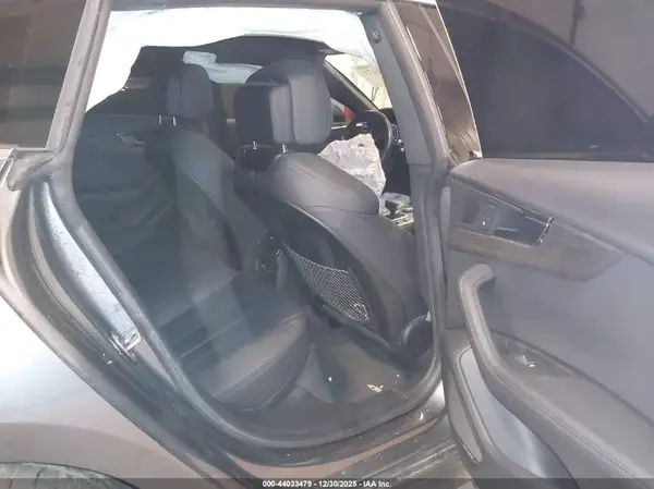WAUENCF5XKA073155 2019 AUDI A5 - Image 8