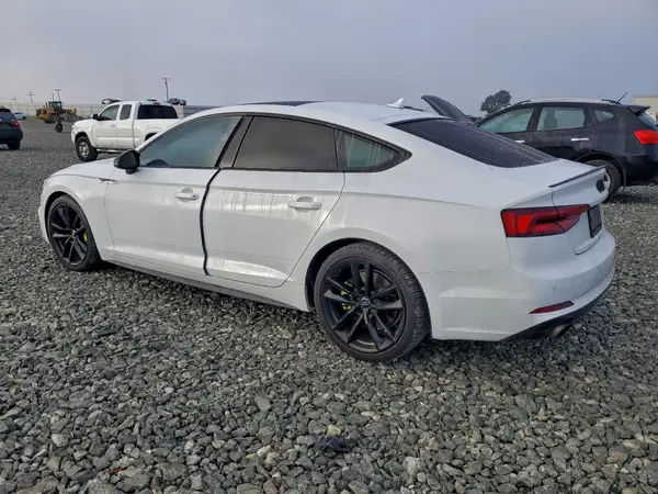 WAUENCF5XKA092451 2019 AUDI A5 - Image 2