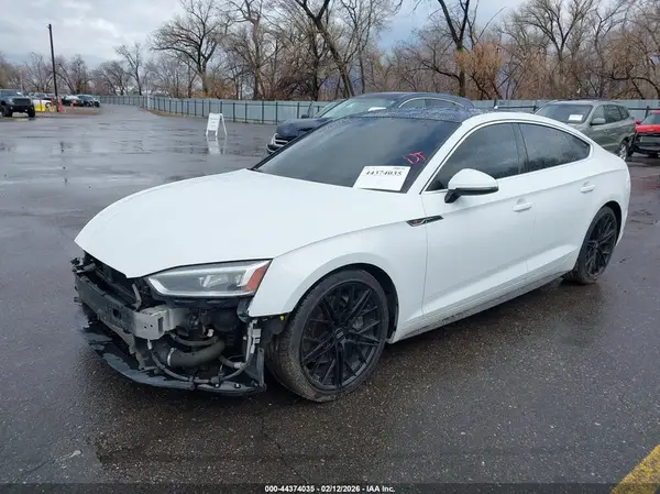 WAUENDF54JA052967 2018 AUDI A5 - Image 2