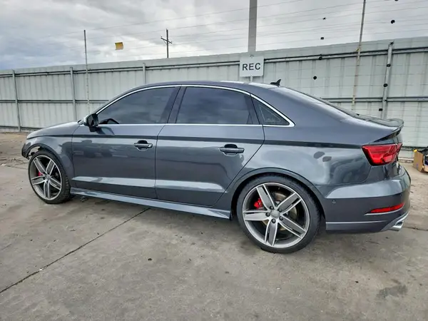 WAUF1GFF5KA065478 2019 AUDI S3 - Image 2