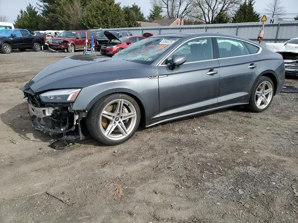 WAUFACF50NA024891 2022 AUDI A5 - Image 1