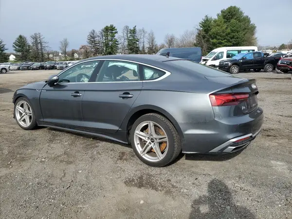 WAUFACF50NA024891 2022 AUDI A5 - Image 2