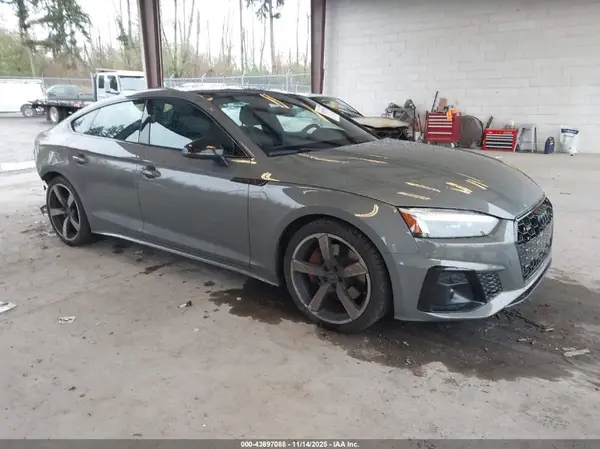 WAUFACF50PA057974 2023 AUDI A5 - Image 1