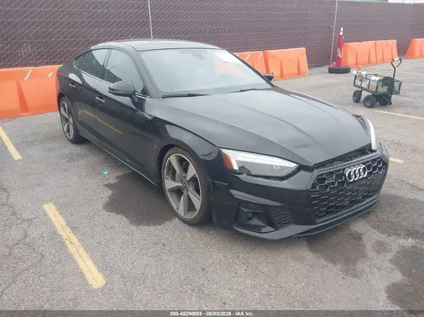 WAUFACF51MA045389 2021 AUDI A5 - Image 1