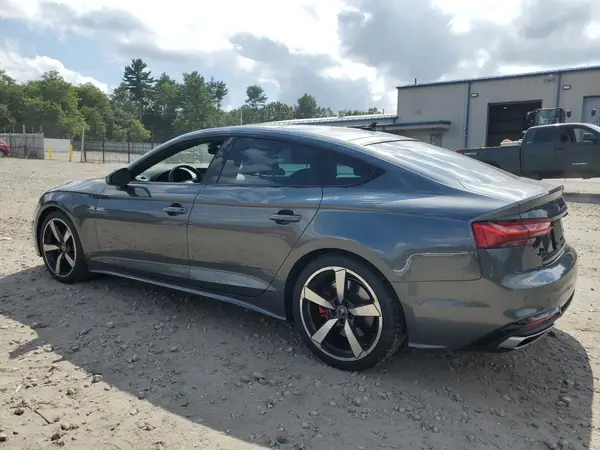 WAUFACF51NA026407 2022 AUDI A5 - Image 2