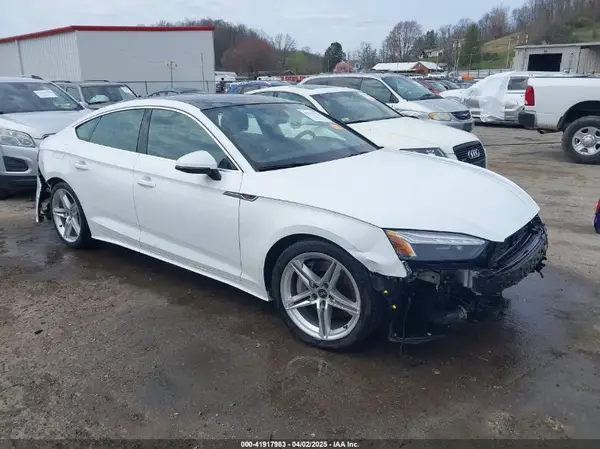 WAUFACF52MA032229 2021 AUDI A5 - Image 1