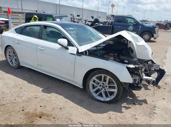 WAUFACF52RA022341 2024 AUDI A5 - Image 1