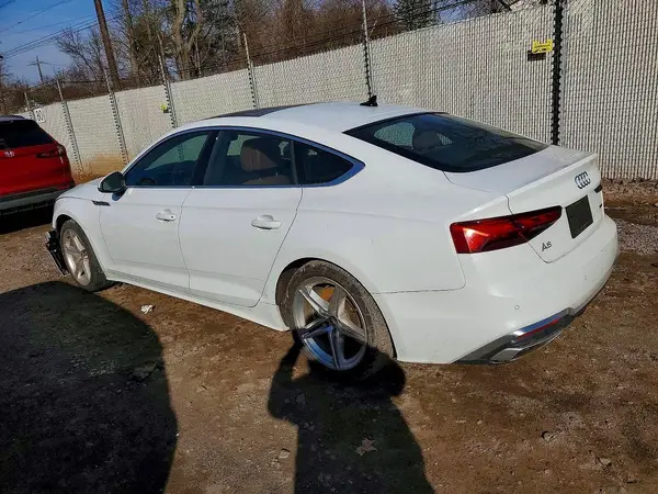 WAUFACF53MA025094 2021 AUDI A5 - Image 2