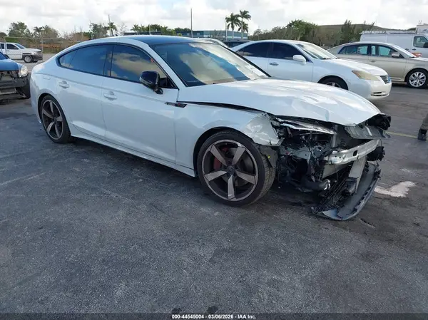WAUFACF53RA092186 2024 AUDI A5 - Image 1