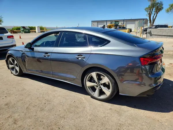 WAUFACF54MA045516 2021 AUDI A5 - Image 2