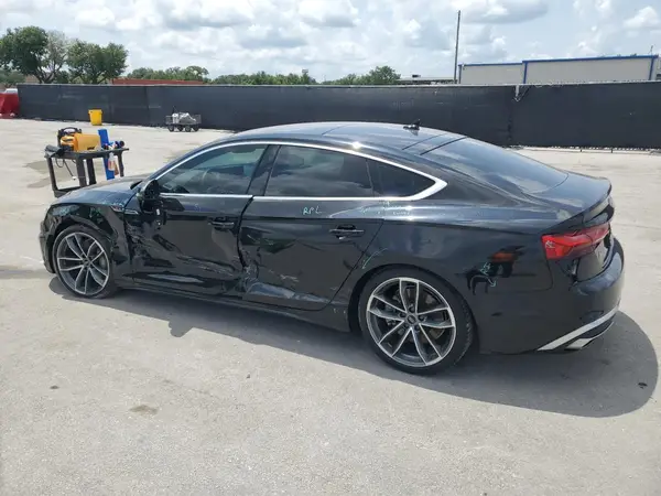 WAUFACF54MA050280 2021 AUDI A5 - Image 2