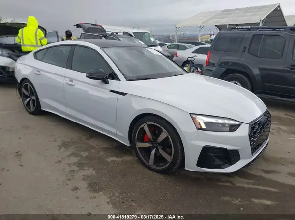 WAUFACF54RA057706 2024 AUDI A5 - Image 1