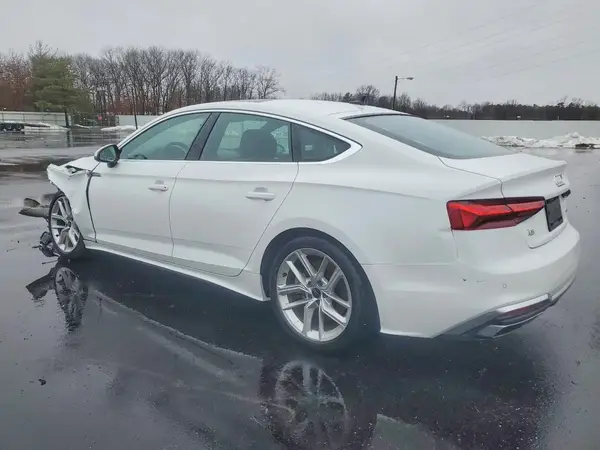 WAUFACF54RA097929 2024 AUDI A5 - Image 2