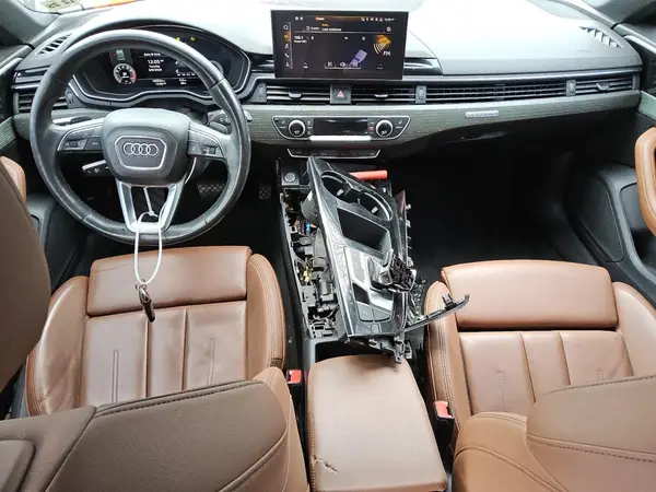 WAUFACF55MA009043 2021 AUDI A5 - Image 8