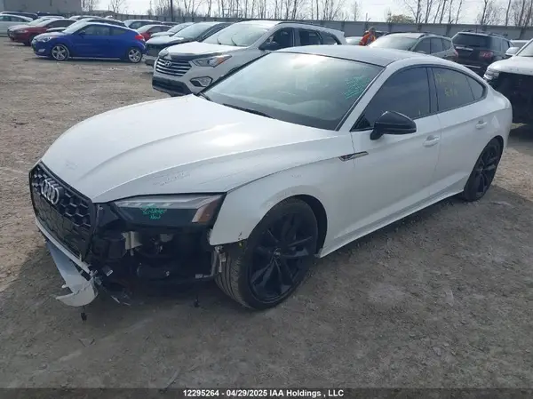WAUFACF56MA012694 2021 AUDI A5 - Image 2